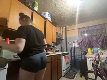 Snowbunnycake_131 — Stripchat recorded stream screenshot (21 Mar 2026)