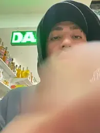 JuanZapata33 — Stripchat recorded stream image, 21.03.2026 21:20