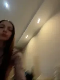 DollyTall — Stripchat recorded stream image, 22.03.2026 07:00