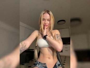 VladaMais — Bongacams recorded stream image, 22.03.2026 18:20
