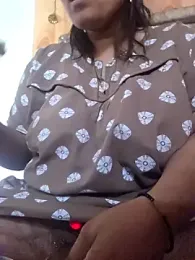 MOM-SUN-COUPLE — Stripchat recorded stream image, 24.03.2026 06:00
