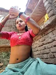 R_Roshni — Stripchat recorded stream image, 24.03.2026 06:30