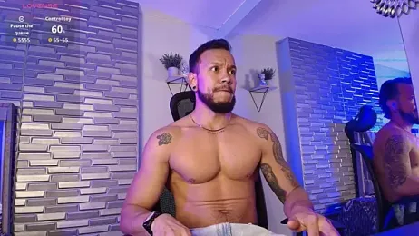 ARON_TAYLER01 — Stripchat recorded stream image, 24.03.2026 10:20