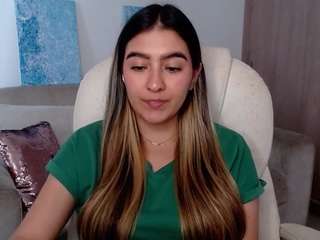 alexyferrer — Camsoda recorded stream image, 07.03.2025 19:00