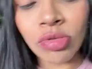 salommecruz — Camsoda recorded stream image, 25.03.2026 15:10