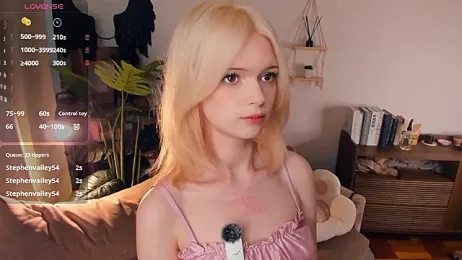 LaureMestler — Stripchat recorded stream image, 26.03.2026 08:40