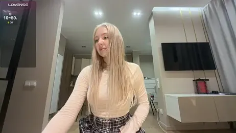 avroramey — Stripchat recorded stream image, 26.03.2026 16:00