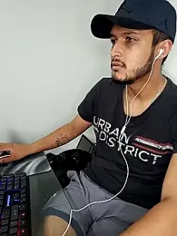 mosmar_20 — Stripchat recorded stream image, 26.03.2026 18:40