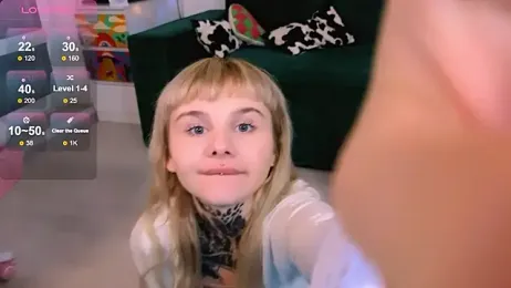 Britney_Lynch — Stripchat recorded stream image, 26.03.2026 19:00