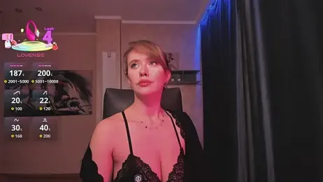 PrettieKate — Stripchat recorded stream image, 27.03.2026 17:00