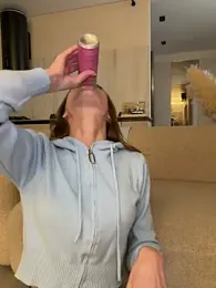 -AngelAri- — Stripchat recorded stream image, 27.03.2026 20:30