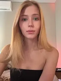 LunaRase — Stripchat recorded stream screenshot (28 Mar 2026)