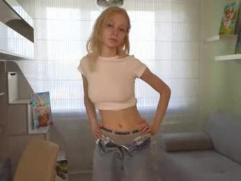 sashablonde_ — Chaturbate recorded stream screenshot (28 Mar 2026)