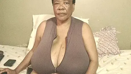 DairyQueen2 — Stripchat recorded stream image, 29.03.2026 08:20