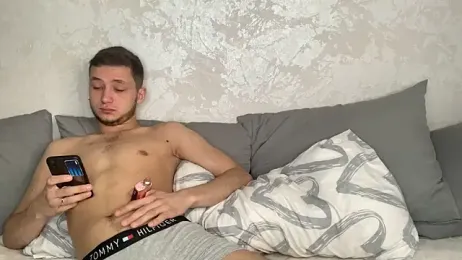 MoonBabyCouple — Stripchat recorded stream image, 31.03.2026 06:10