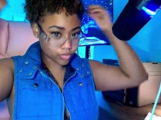 briannabrave — Camsoda recorded stream image, 31.03.2026 08:20
