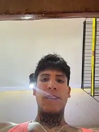 _Tomy08calderon — Stripchat recorded stream image, 01.04.2026 02:00