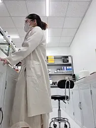 HinaLovely — Stripchat recorded stream screenshot (01 Apr 2026)