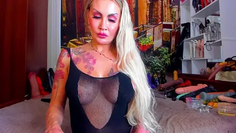 NikkaHOTx — Stripchat recorded stream image, 01.04.2026 05:50