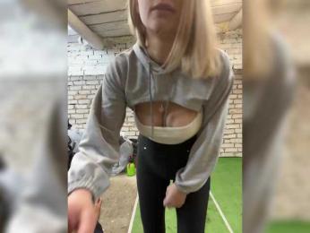 _Magic_ — Bongacams recorded stream image, 01.04.2026 06:10