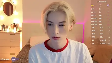 fiachand — Stripchat recorded stream image, 01.04.2026 13:00