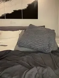 Laurahorney_xo — Stripchat recorded stream screenshot (01 Apr 2026)