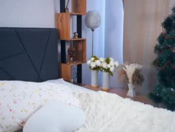 pinkncrazy — Chaturbate recorded stream screenshot (08 Mar 2025)