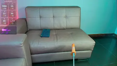 Valentiinoss — Stripchat recorded stream screenshot (01 Apr 2026)