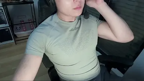 Tkcqcc — Stripchat recorded stream image, 02.04.2026 11:10