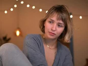 ms_dira — Chaturbate recorded stream image, 02.04.2026 10:50