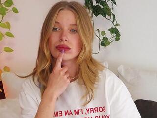 Emma Wilde — Flirt4free recorded stream image, 03.04.2026 02:00