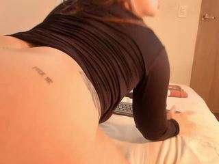 barbieroberts — Camsoda recorded stream screenshot (04 Apr 2026)