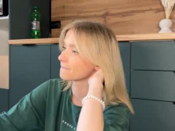 adele_nick2202 — Chaturbate recorded stream screenshot (04 Apr 2026)