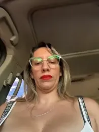 Gatitacarlita — Stripchat recorded stream image, 04.04.2026 17:20