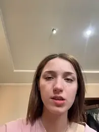 DollyTall — Stripchat recorded stream image, 05.04.2026 06:20