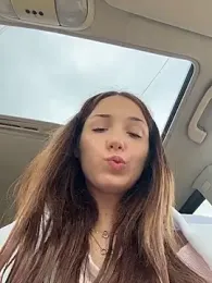 DollyTall — Stripchat recorded stream image, 05.04.2026 06:20