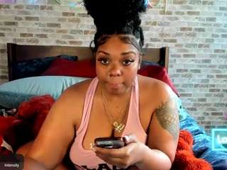 siennadivyne — Camsoda recorded stream screenshot (05 Apr 2026)