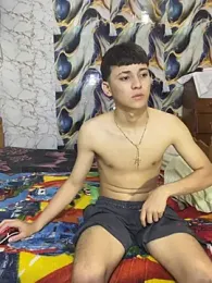 Artursmith — Stripchat recorded stream screenshot (06 Apr 2026)