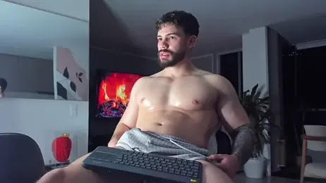 Valenthino_Salvatore — Stripchat recorded stream screenshot (06 Apr 2026)