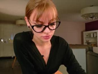 sexxxsirens — Chaturbate recorded stream image, 06.04.2026 08:00