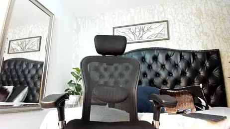 Lander_Cruz — Stripchat recorded stream image, 06.04.2026 20:40