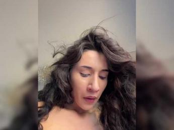 Adel9 — Bongacams recorded stream image, 07.04.2026 00:00