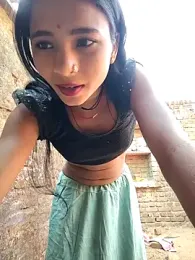 R_Roshni — Stripchat recorded stream image, 07.04.2026 00:50