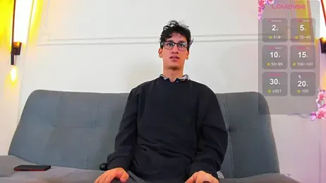 Cum_hunters — Stripchat recorded stream image, 07.04.2026 03:20