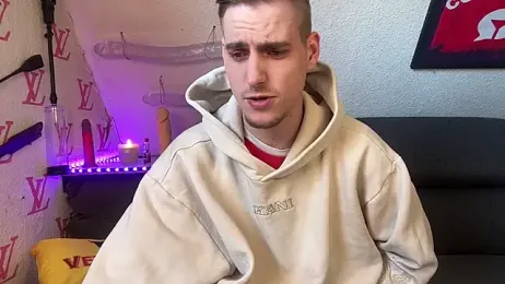 Cookieboy88 — Stripchat recorded stream image, 07.04.2026 08:40