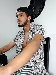 mosmar_20 — Stripchat recorded stream image, 07.04.2026 21:20