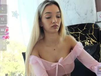 sassyt33n — Chaturbate recorded stream screenshot (08 Mar 2025)