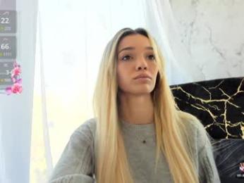 sassyt33n — Chaturbate recorded stream screenshot (08 Mar 2025)