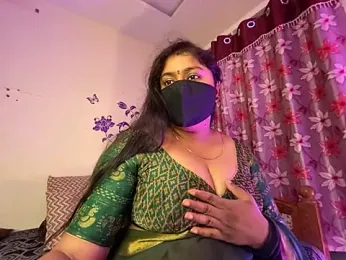 LouleyRanii — Stripchat recorded stream image, 08.04.2026 08:40