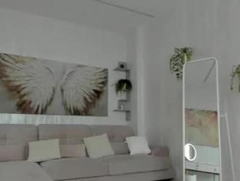 tiffanyhouston_ — Chaturbate recorded stream image, 08.04.2026 06:30